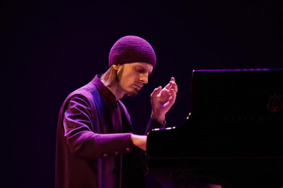 &Mcy;&ocy;&ncy;&acy;&khcy; &Acy;&vcy;&iecy;&lcy;&softcy;&period; &Vcy;&iecy;&chcy;&ncy;&acy;&yacy; &lcy;&yucy;&bcy;&ocy;&vcy;&softcy;