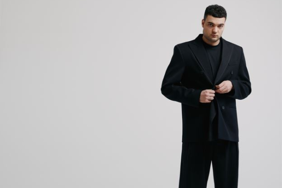 &Acy;&rcy;&tcy;&iecy;&mcy; &Vcy;&icy;&ncy;&ocy;&kcy;&ucy;&rcy;&period; &Scy;&ocy;&lcy;&softcy;&ncy;&ycy;&jcy; Stand Up &kcy;&ocy;&ncy;&tscy;&iecy;&rcy;&tcy;